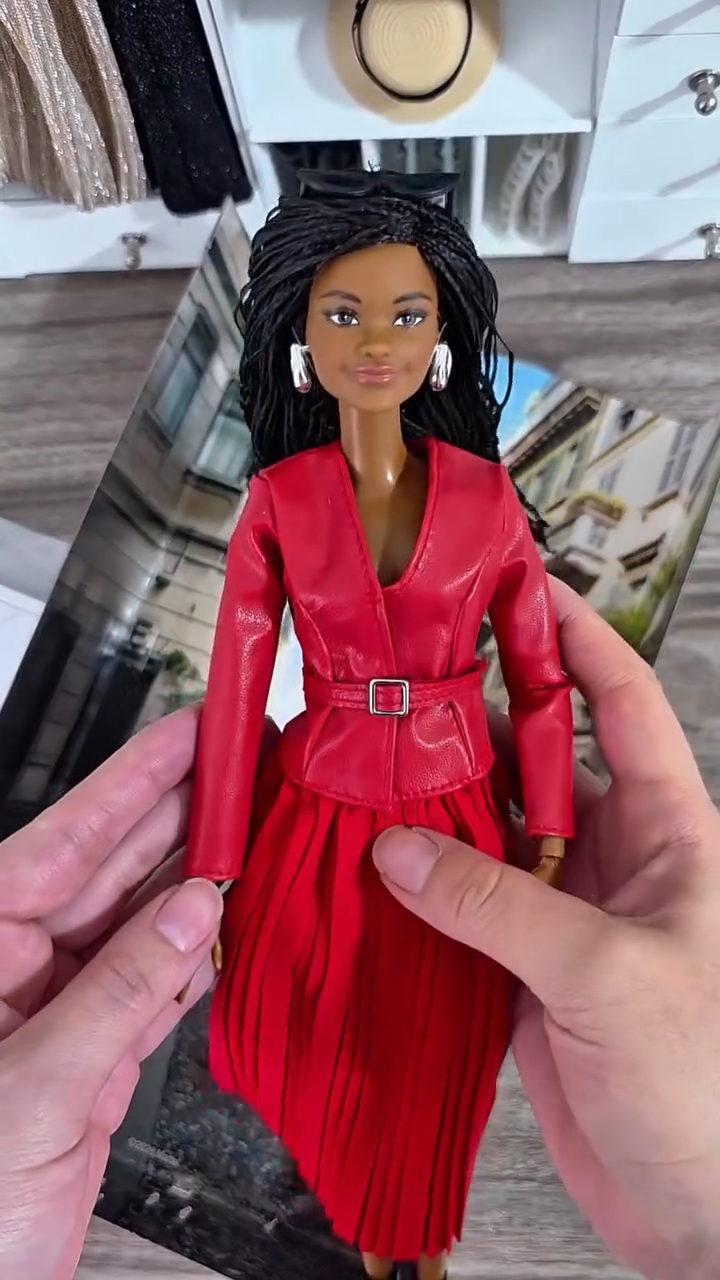 Barbie Signature BarbieStyle Fashion Week Milan doll