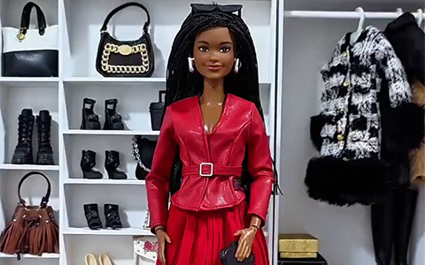Barbie Signature BarbieStyle Fashion Week Milan doll