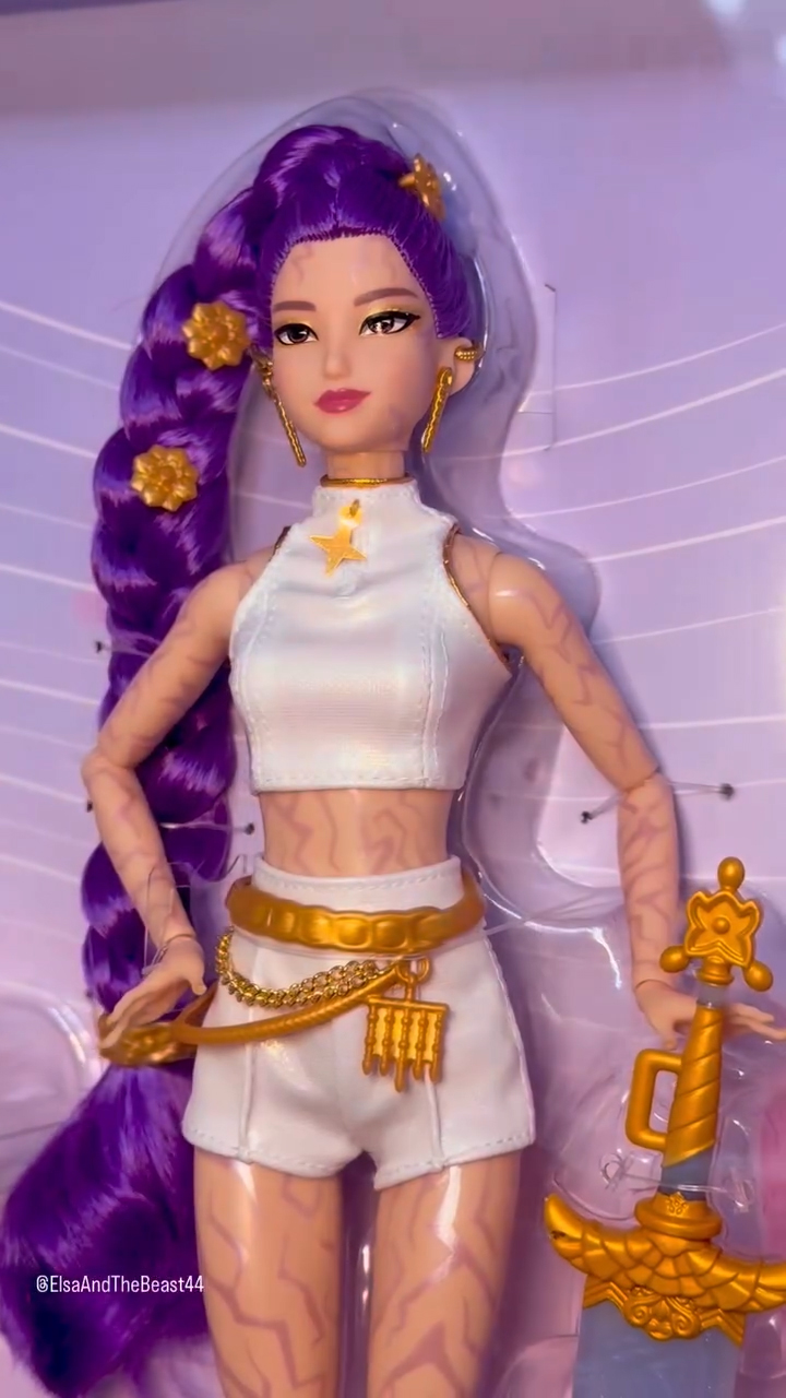 KPop Demon Hunters dolls from Mattel “What It Sounds Like”  3-pack irl photos
