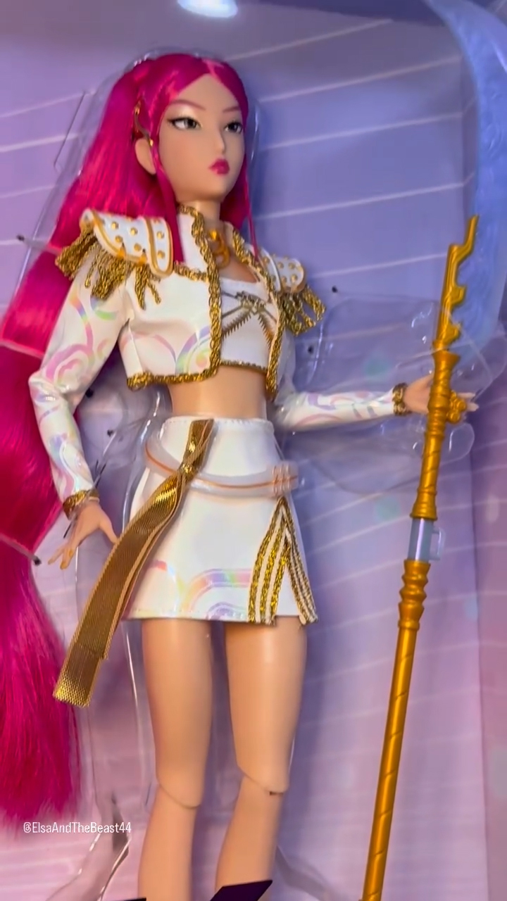 KPop Demon Hunters dolls from Mattel “What It Sounds Like”  3-pack irl photos