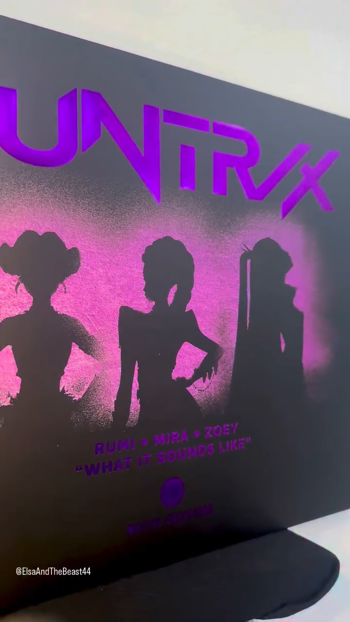 KPop Demon Hunters dolls from Mattel “What It Sounds Like”  3-pack irl photos