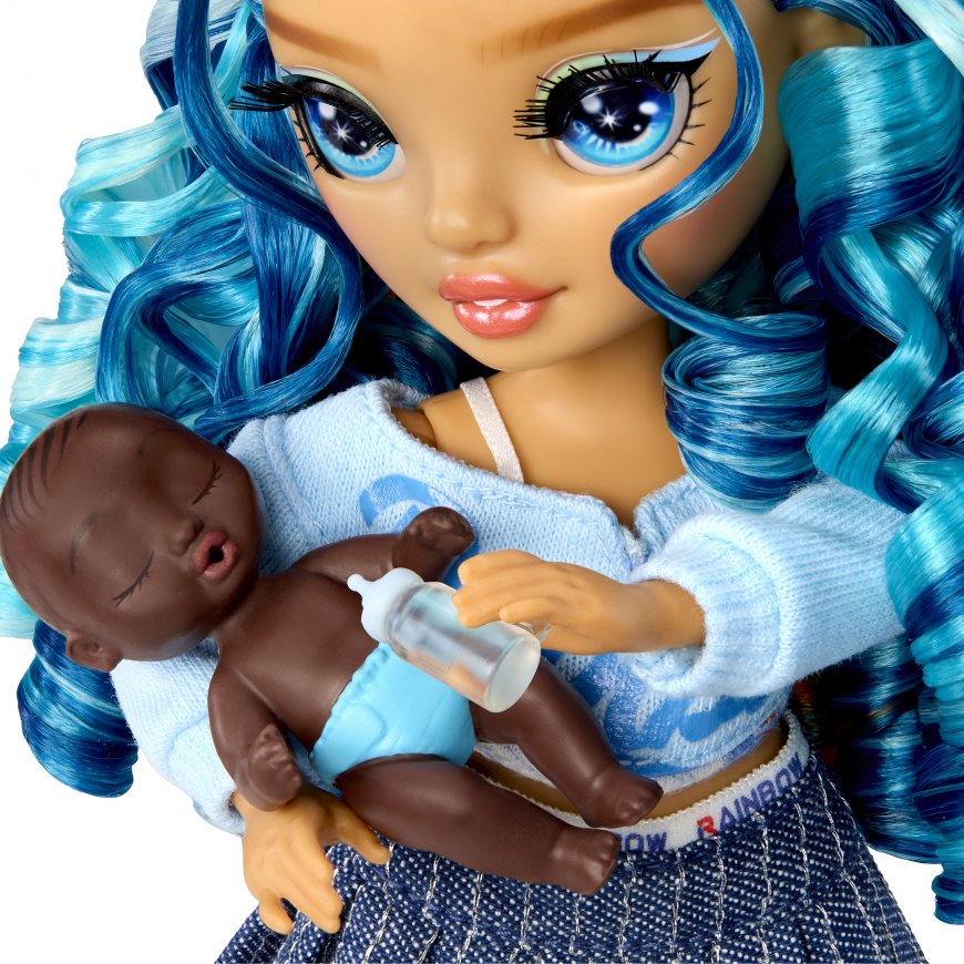 Rainbow High Junior High Bestie Babysitters Skyler Bradshaw (Blue) doll