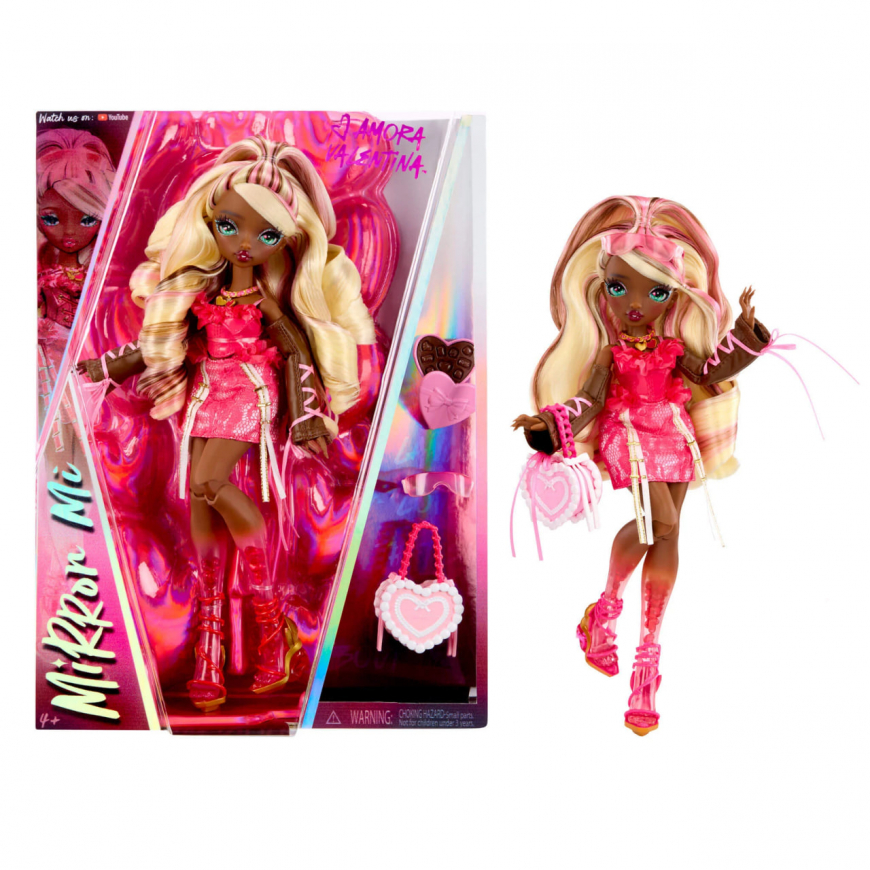 Mirror Mi Amora Valentina doll