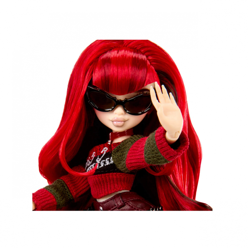 Mirror Mi Blaze Maxx doll