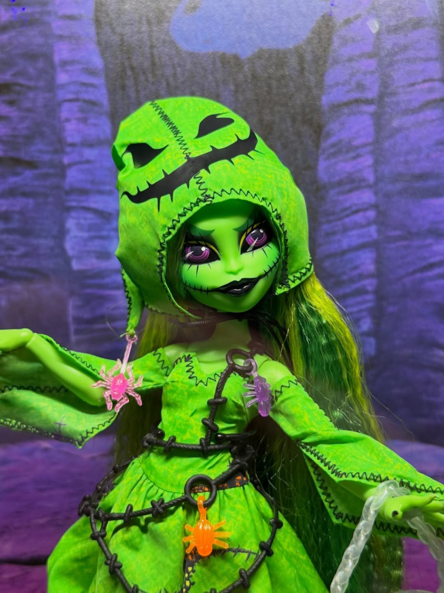 Monster High Skullector The Nightmare Before Christmas Oogie Boogie Doll irl pictures