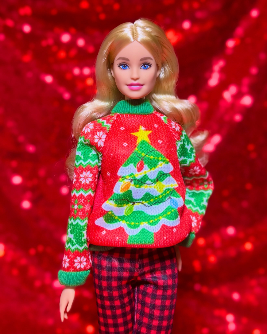 Barbie Signature Holiday Sweaters doll Millie irl photos