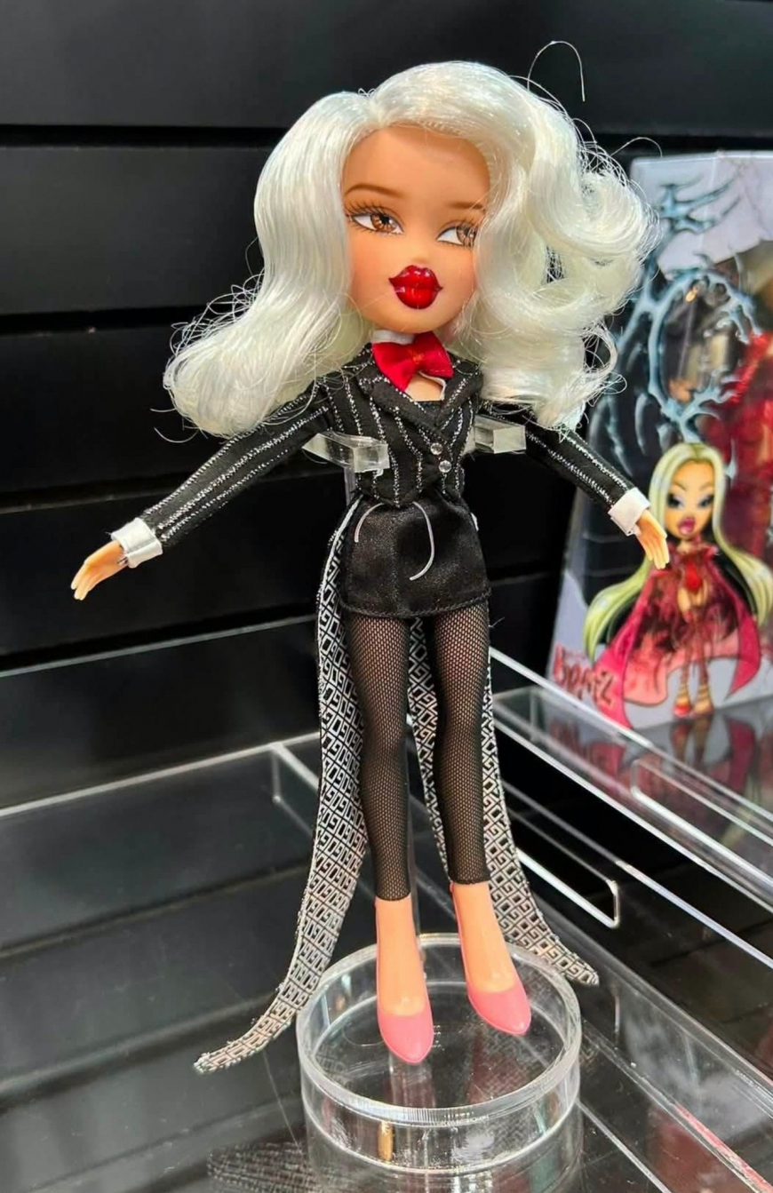 Bratz x MONOPOLY dolls first look