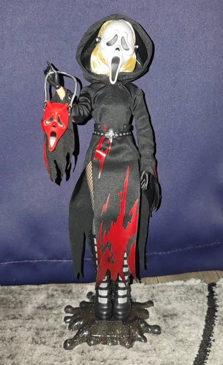 Doll Haus of Dread dolls by Jakks Pacific irl photos