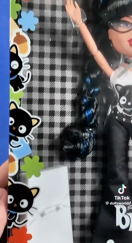 Bratz x Hello Kitty and Friends Kumi doll