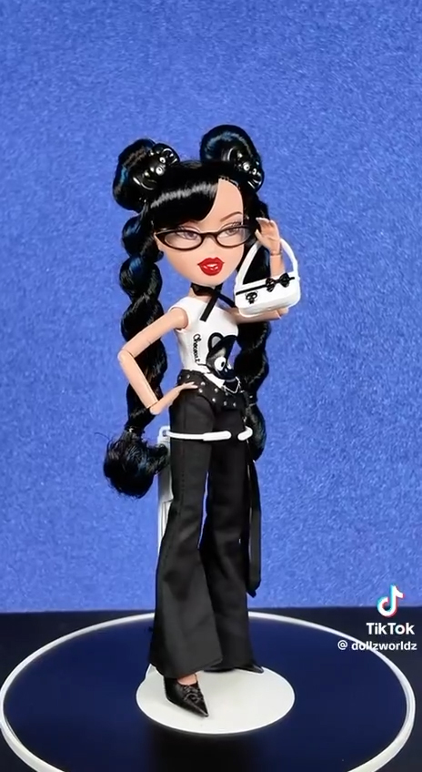 Bratz x Hello Kitty and Friends Kumi doll