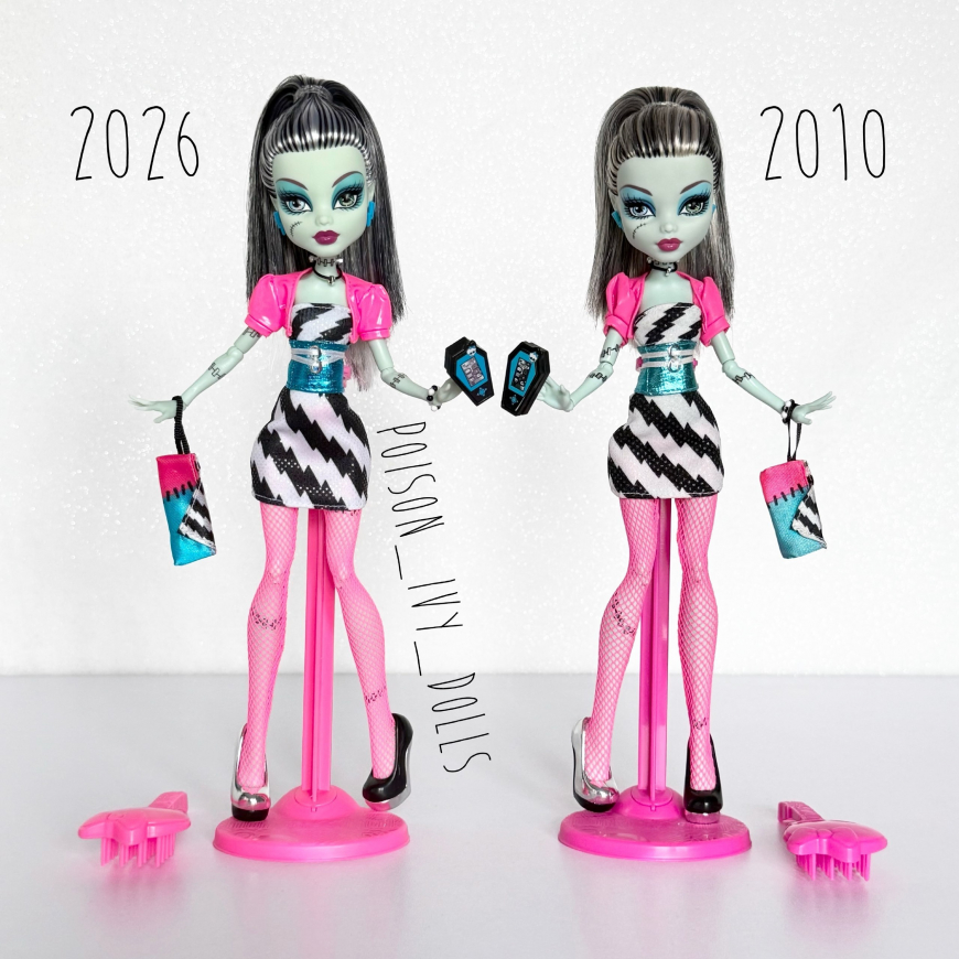 Monster High Boo-riginal Creeproduction Dawn of the Dance dolls 2026 vs 2010