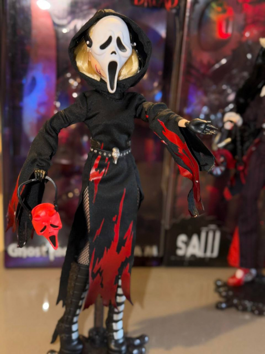 Doll Haus of Dread dolls by Jakks Pacific irl photos