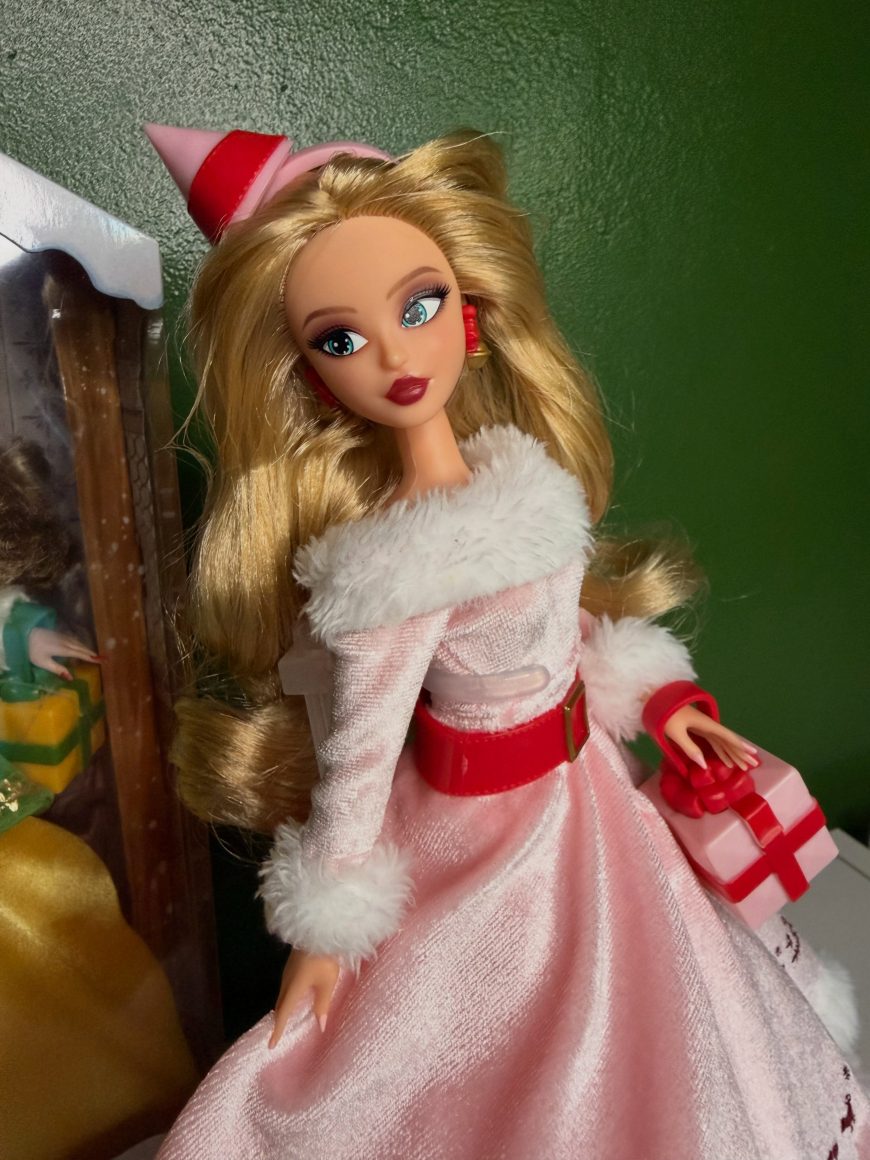 Jakks Pacific Jovie doll from Elf