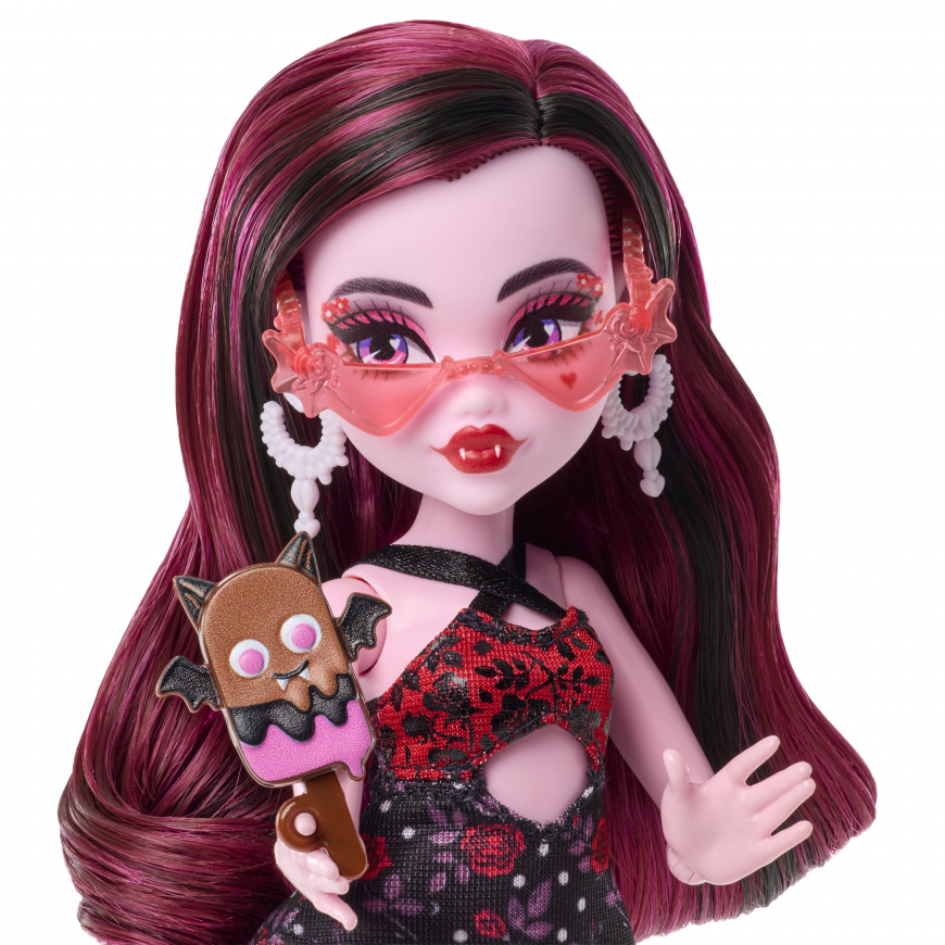 Monster High Buried Secrets Spooky Pool Party Draculaura doll