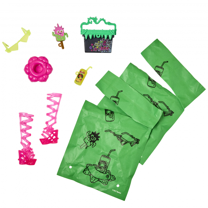 Monster High Buried Secrets Spooky Pool Party Venus doll