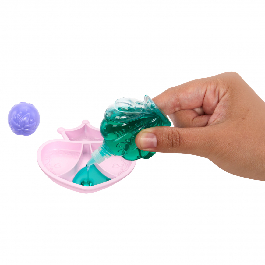 Disney Princess Paint & Play Ariel Fashion Doll with DIY Washable Outfit